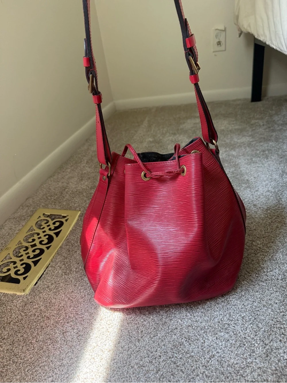 Louis Vuitton Epi Leather Petit Bucket Bag in Red